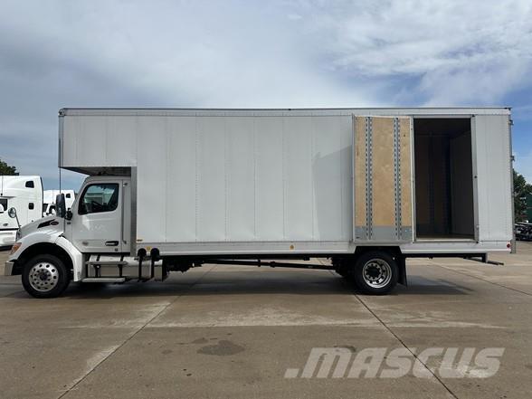 Peterbilt 536 Skapbiler