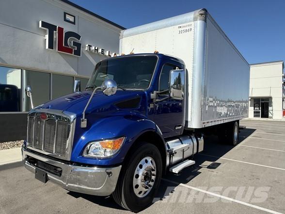 Peterbilt 537 Skapbiler