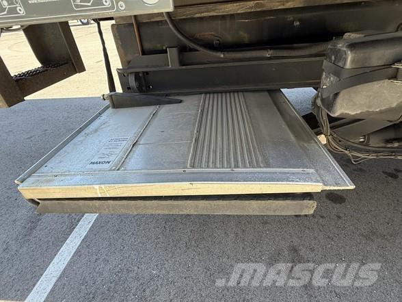 Peterbilt 537 Skapbiler