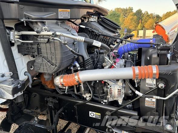 Peterbilt 537 Trekkvogner