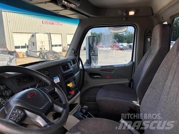 Peterbilt 567 Tippbil