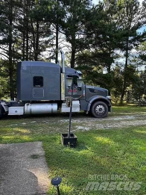Peterbilt 567 Trekkvogner