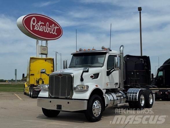 Peterbilt 567 Trekkvogner