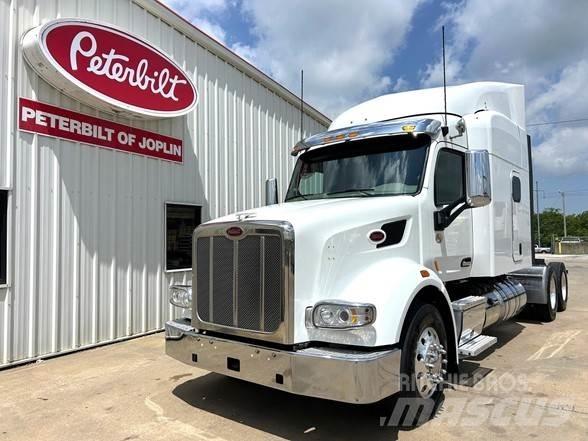 Peterbilt 567 Trekkvogner