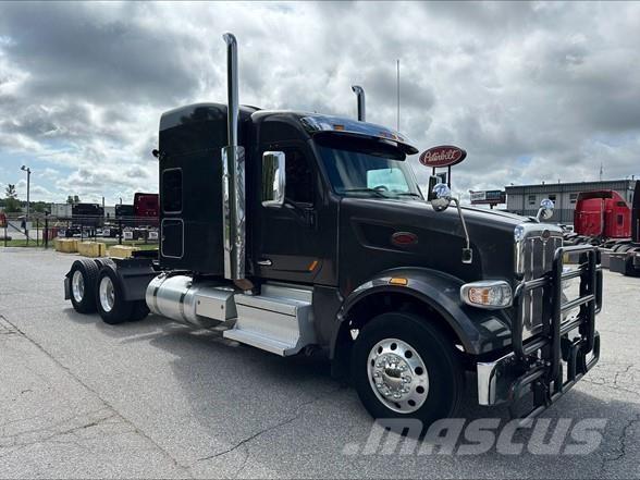 Peterbilt 567 Trekkvogner