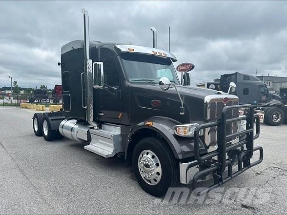 Peterbilt 567 Trekkvogner
