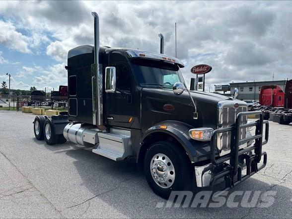 Peterbilt 567 Trekkvogner