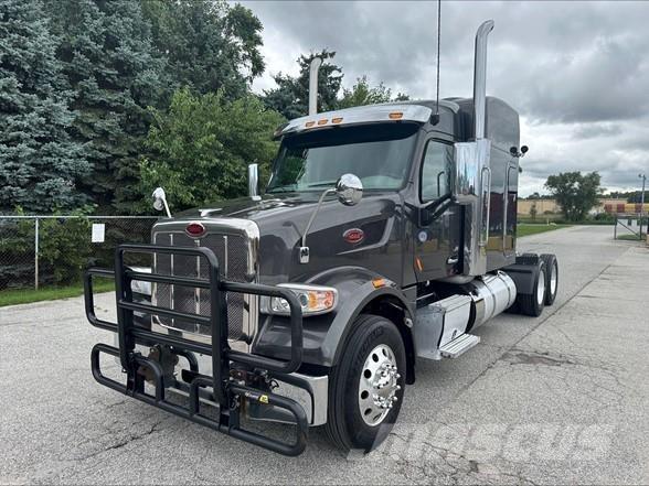 Peterbilt 567 Trekkvogner
