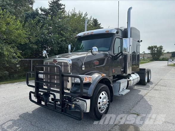 Peterbilt 567 Trekkvogner