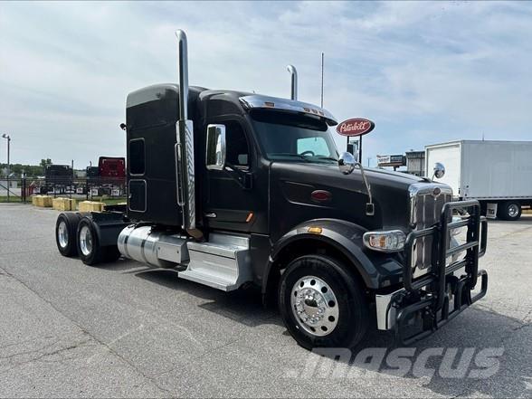 Peterbilt 567 Trekkvogner