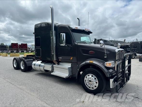Peterbilt 567 Trekkvogner