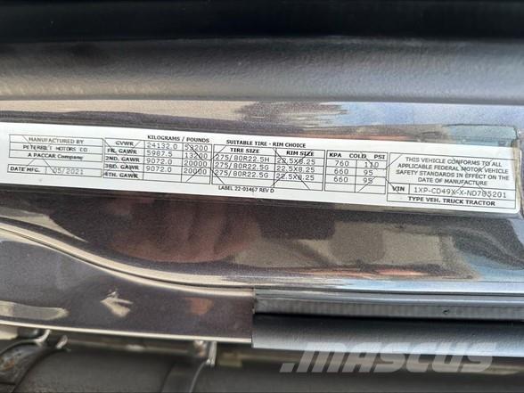 Peterbilt 567 Trekkvogner