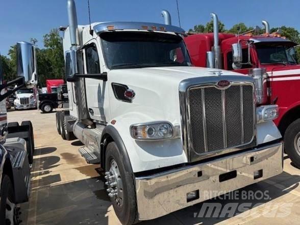 Peterbilt 567 Trekkvogner