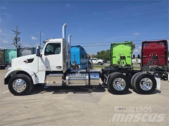 Peterbilt 567 Trekkvogner