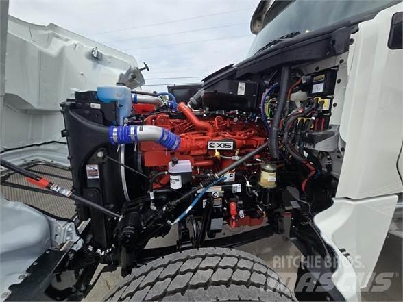 Peterbilt 567 Trekkvogner