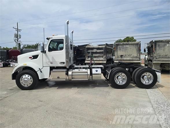 Peterbilt 567 Trekkvogner