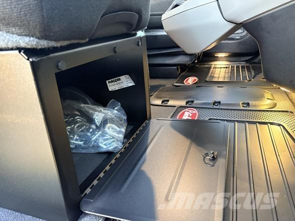 Peterbilt 567 Tippbil