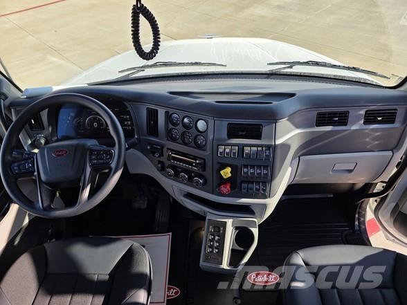 Peterbilt 567 Tippbil