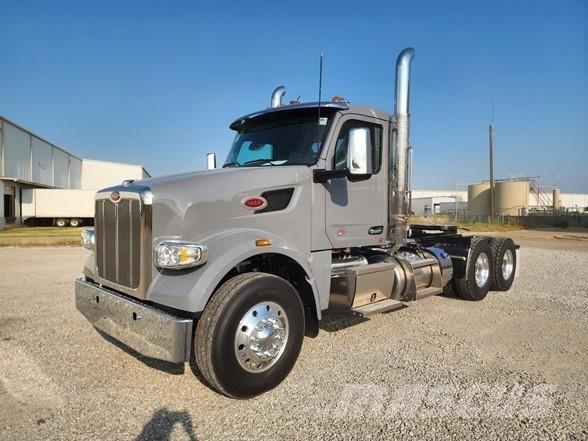 Peterbilt 567 Trekkvogner