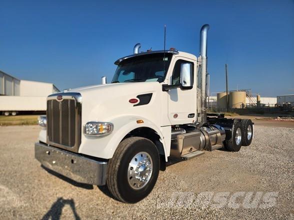 Peterbilt 567 Trekkvogner