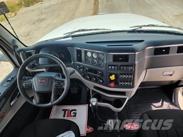 Peterbilt 567 Trekkvogner