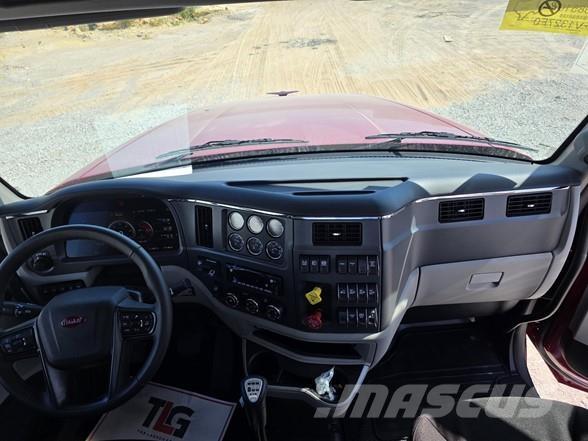 Peterbilt 567 Trekkvogner