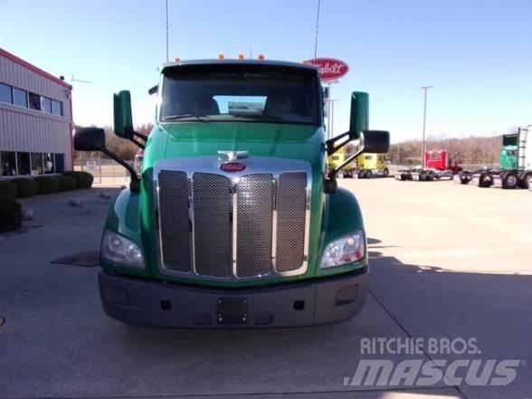 Peterbilt 579 Trekkvogner
