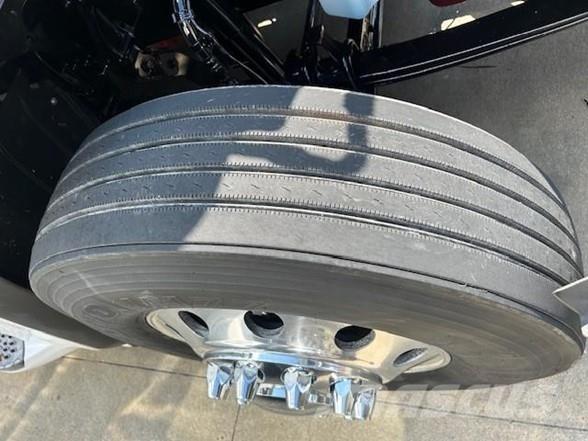 Peterbilt 579 Trekkvogner