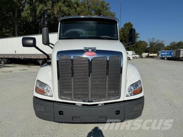 Peterbilt 579 Trekkvogner