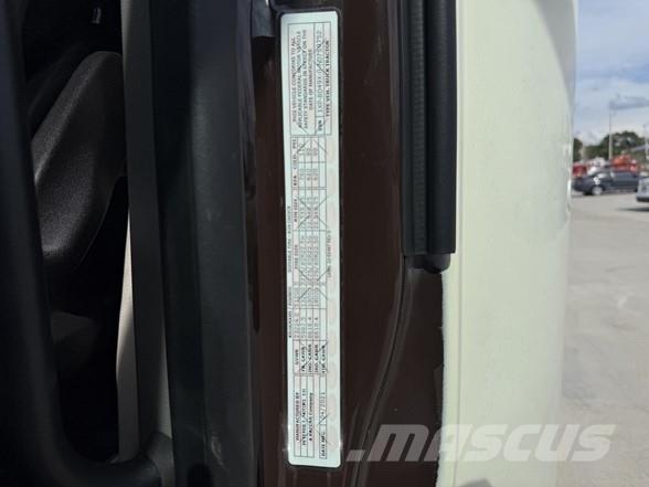 Peterbilt 579 Trekkvogner