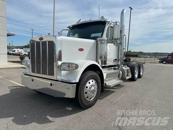 Peterbilt 589 Trekkvogner