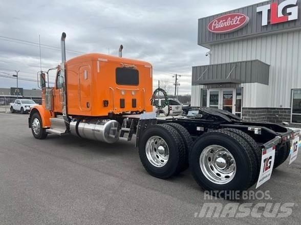 Peterbilt 589 Trekkvogner