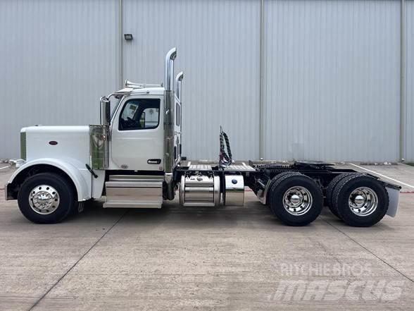 Peterbilt 589 Trekkvogner
