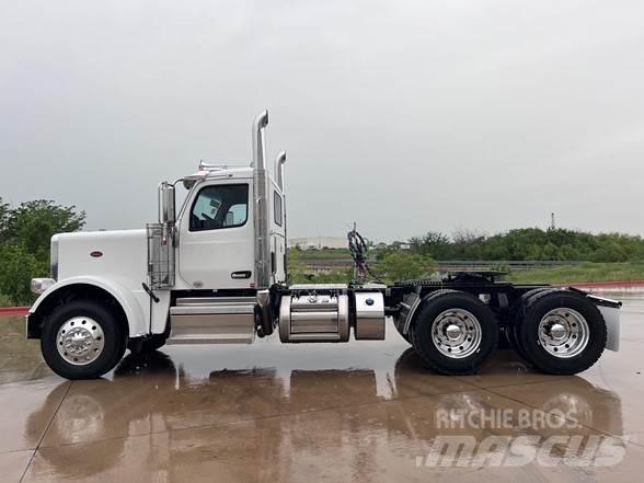 Peterbilt 589 Trekkvogner