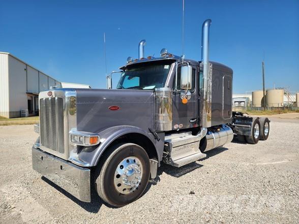 Peterbilt 589 Trekkvogner
