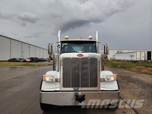 Peterbilt 589 Trekkvogner