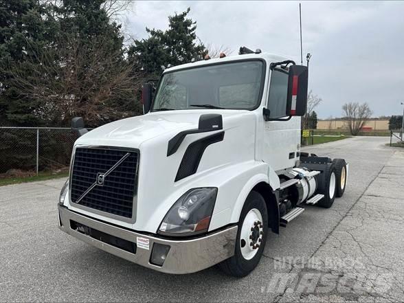 Volvo VNL42T300 Trekkvogner
