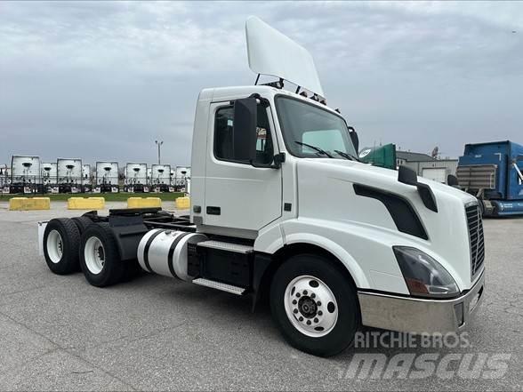 Volvo VNL42T300 Trekkvogner