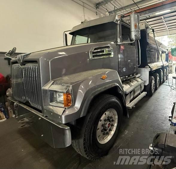 Western Star 4700 Tippbil