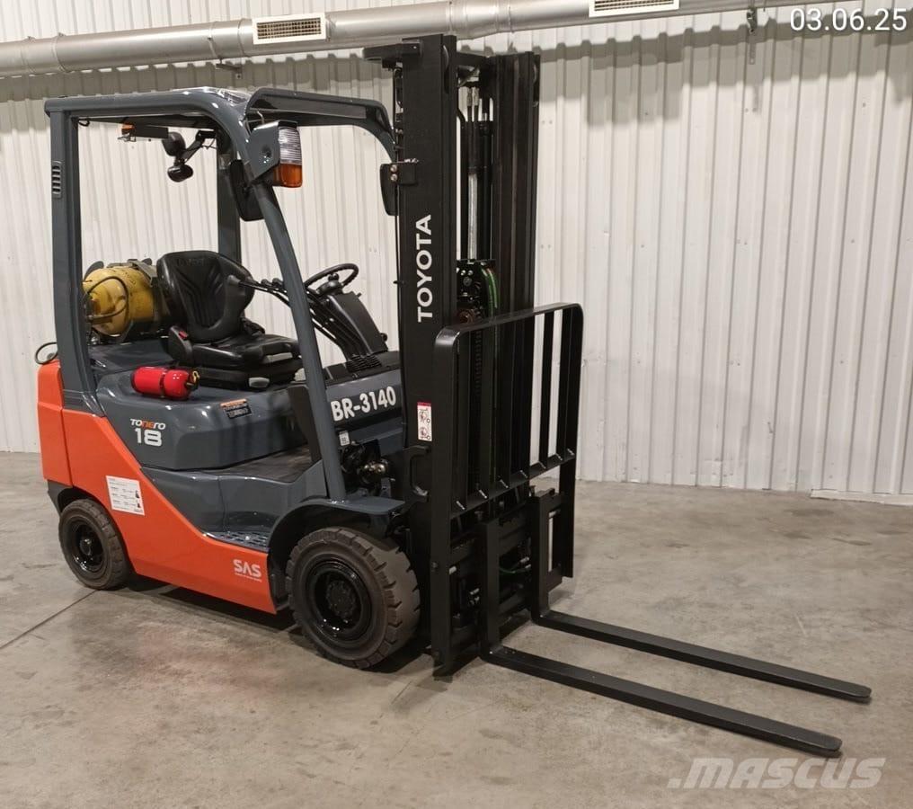 Toyota 02-8FGF18 Propan trucker