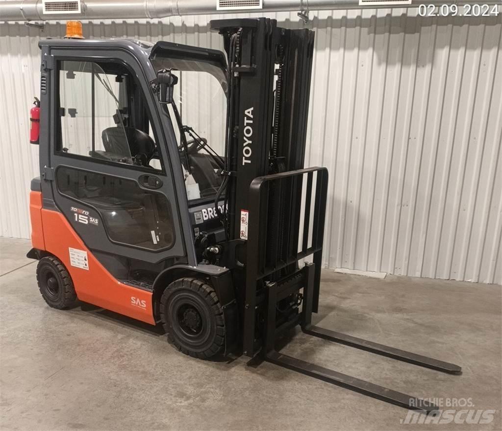 Toyota 42-8FDF15 Diesel Trucker