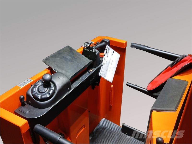 BT OME100M Lavtløftende plukketruck