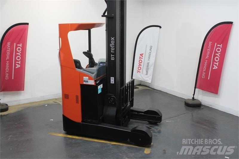 BT RRE200 Skyvemasttruck