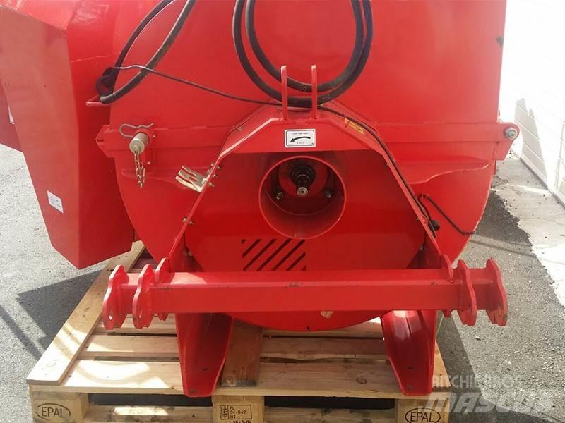  Talmak AY600 Fliskuttere