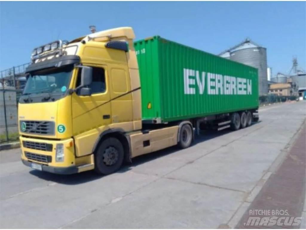 Volvo  Trekkvogner