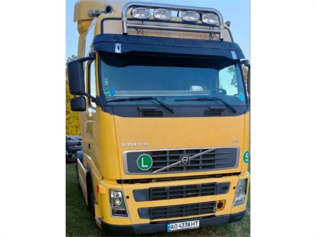 Volvo  Trekkvogner
