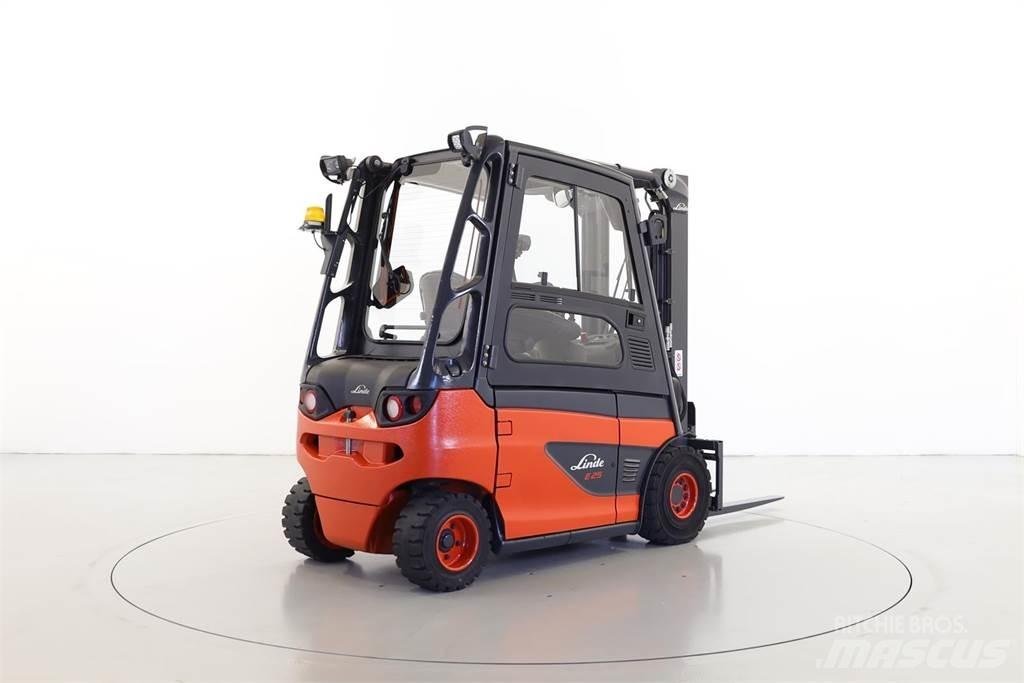 Linde E25-01 387 Elektriske trucker
