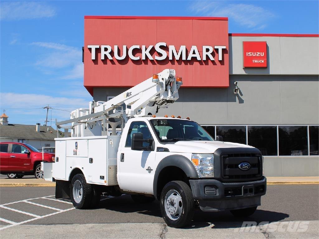 Ford F450 Bilmontert lift