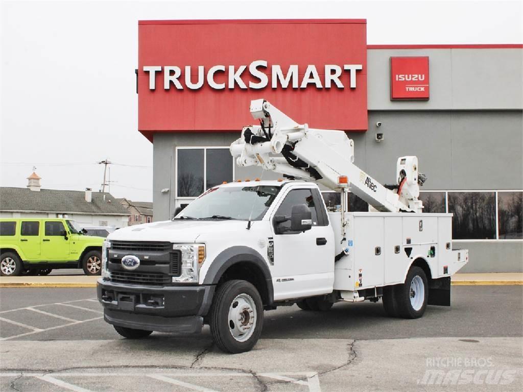 Ford F550 Bilmontert lift