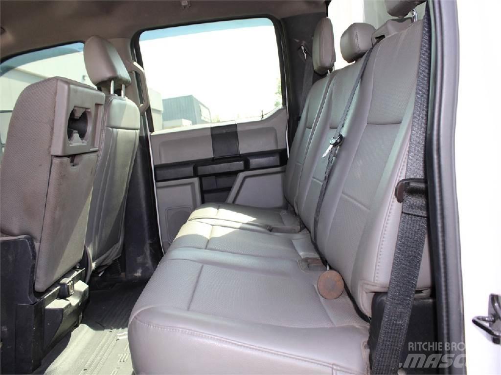 Ford F550 Tippbil